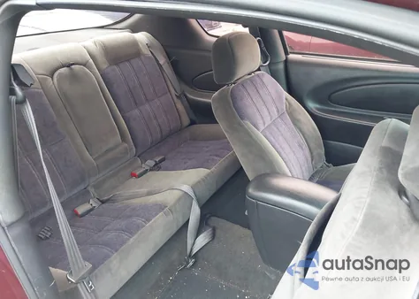 2000 Chevrolet Monte Carlo Ls z USA, uszkodzony, nr VIN 2G1WW12E5Y9231221